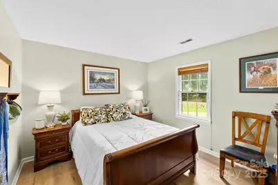 804 Bradford Woods Drive, Charlotte, NC 28209 - Photo 9