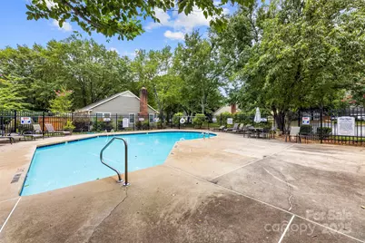 804 Bradford Woods Drive, Charlotte, NC 28209 - Photo 25