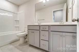 3916 Cheyney Park Dr, Charlotte, NC 28269 - Photo 37