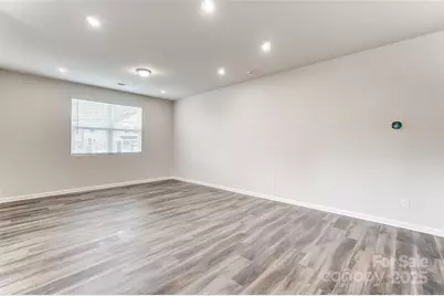 3916 Cheyney Park Drive, Charlotte, NC 28269 - Photo 15