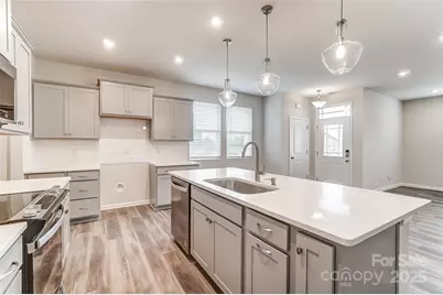 3916 Cheyney Park Drive, Charlotte, NC 28269 - Photo 11