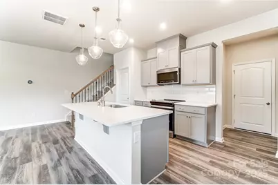 3916 Cheyney Park Drive, Charlotte, NC 28269 - Photo 7