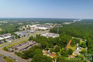 9032 Boyd Dr, Matthews, NC 28105 - Photo 11