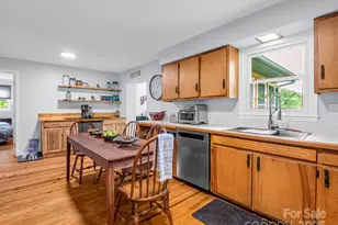 61 Overbrook Dr, Saluda, NC 28773 - Photo 15