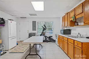 808 Old Fort Rd, Fairview, NC 28730 - Photo 29