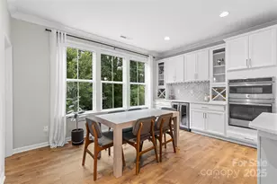 621 Tudor Park Way, Charlotte, NC 28211 - Photo 13