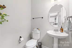 621 Tudor Park Way, Charlotte, NC 28211 - Photo 19