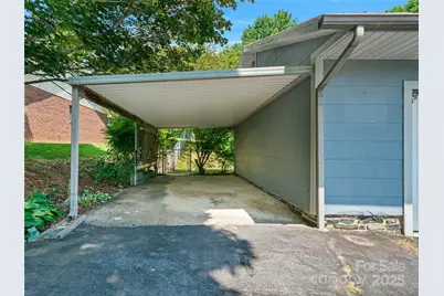 12 Robertson Street, Burnsville, NC 28714 - Photo 35