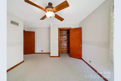 12 Robertson Street, Burnsville, NC 28714 - Photo 19