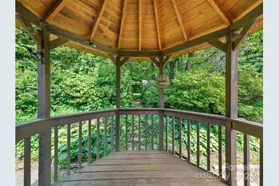 12 Robertson Street, Burnsville, NC 28714 - Photo 33