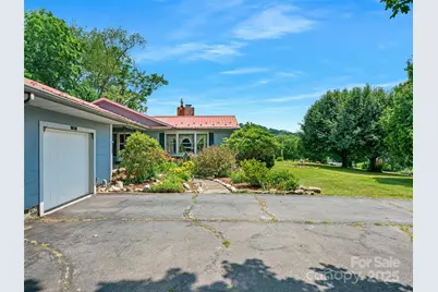 12 Robertson Street, Burnsville, NC 28714 - Photo 37