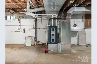 12 Robertson Street, Burnsville, NC 28714 - Photo 29