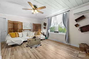 1231 Caldwell Pl NW, Lenoir, NC 28645 - Photo 19