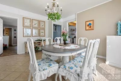 1231 Caldwell Place NW, Lenoir, NC 28645 - Photo 9