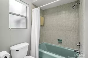 140 W Lake Dr, Lake Lure, NC 28746 - Photo 19