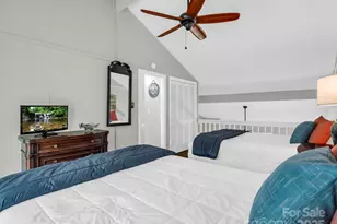 140 W Lake Dr, Lake Lure, NC 28746 - Photo 23