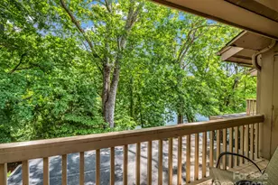 140 W Lake Dr, Lake Lure, NC 28746 - Photo 33