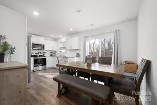 40 Malcolm Ct, Candler, NC 28715 - Photo 9