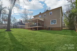 3016 Heathcroft Ct, Charlotte, NC 28269 - Photo 37