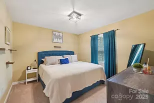 3016 Heathcroft Ct, Charlotte, NC 28269 - Photo 35