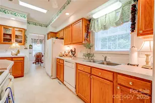 2606 Greenville Hwy, Flat Rock, NC 28731 - Photo 7