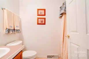 2606 Greenville Hwy, Flat Rock, NC 28731 - Photo 19