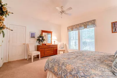 2606 Greenville Highway, Flat Rock, NC 28731 - Photo 17