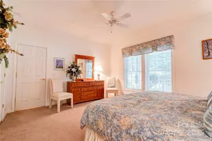 2606 Greenville Hwy, Flat Rock, NC 28731 - Photo 17