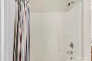 888 W Pointe Dr, Asheville, NC 28806 - Photo 25