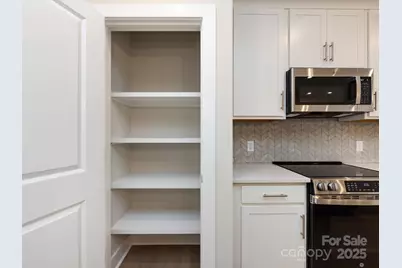 7008 Impulse Court, Charlotte, NC 28205 - Photo 9