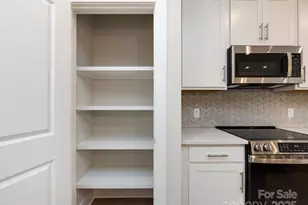 7008 Impulse Ct, Charlotte, NC 28205 - Photo 9