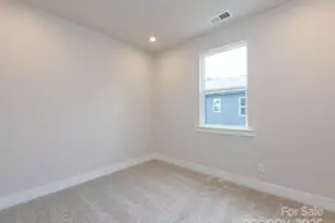 7008 Impulse Ct, Charlotte, NC 28205 - Photo 15