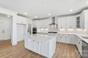 1320 Knob Crk Dr, Gastonia, NC 28054 - Photo 17