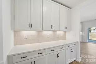 1320 Knob Crk Dr, Gastonia, NC 28054 - Photo 11