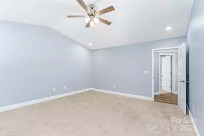 4218 Enoch Drive, Charlotte, NC 28269 - Photo 21