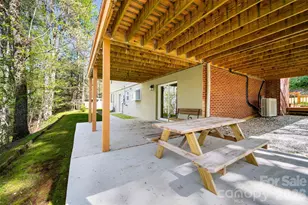 145 Jeter Mountain Rd, Hendersonville, NC 28739 - Photo 27