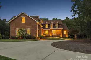 4050 Muirfield Dr, Cherryville, NC 28021 - Photo 3