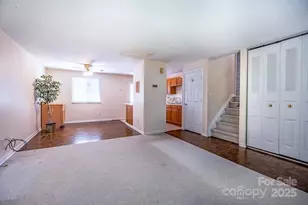 1216 Ogden Pl, Charlotte, NC 28213 - Photo 7