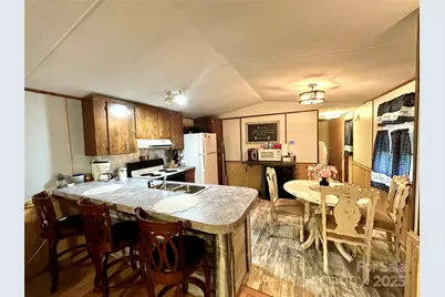 492 Chestnut Mountain Road, Spruce Pine, NC 28777 - Photo 11