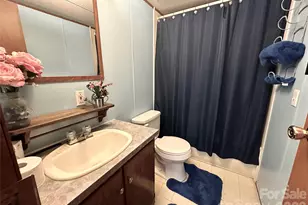 492 Chestnut Mountain Rd, Spruce Pine, NC 28777 - Photo 15