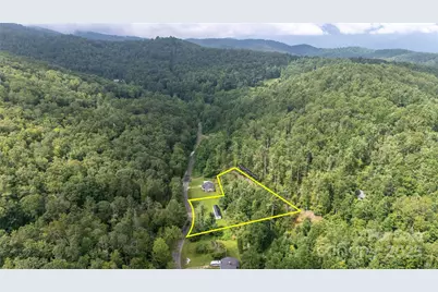 492 Chestnut Mountain Road, Spruce Pine, NC 28777 - Photo 3