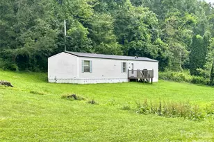 492 Chestnut Mountain Rd, Spruce Pine, NC 28777 - Photo 19