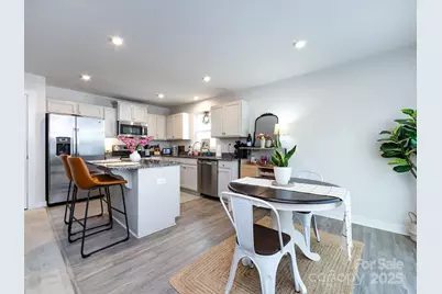 4231 Mackinnon Drive, Charlotte, NC 28214 - Photo 19