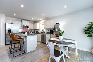 4231 Mackinnon Dr, Charlotte, NC 28214 - Photo 19