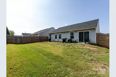 4231 Mackinnon Drive, Charlotte, NC 28214 - Photo 33