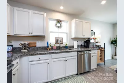 4231 Mackinnon Drive, Charlotte, NC 28214 - Photo 17