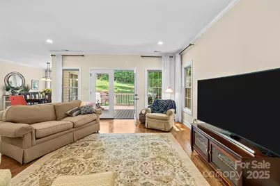 4080 Barbrick Street, Sherrills Ford, NC 28673 - Photo 11