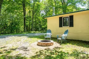 2777 Hickory Nut Gap Rd, Newland, NC 28657 - Photo 25