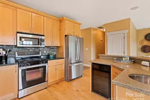 32 Grandview Dr, Asheville, NC 28806 - Photo 17