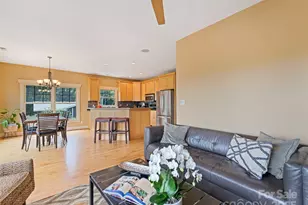 32 Grandview Dr, Asheville, NC 28806 - Photo 11